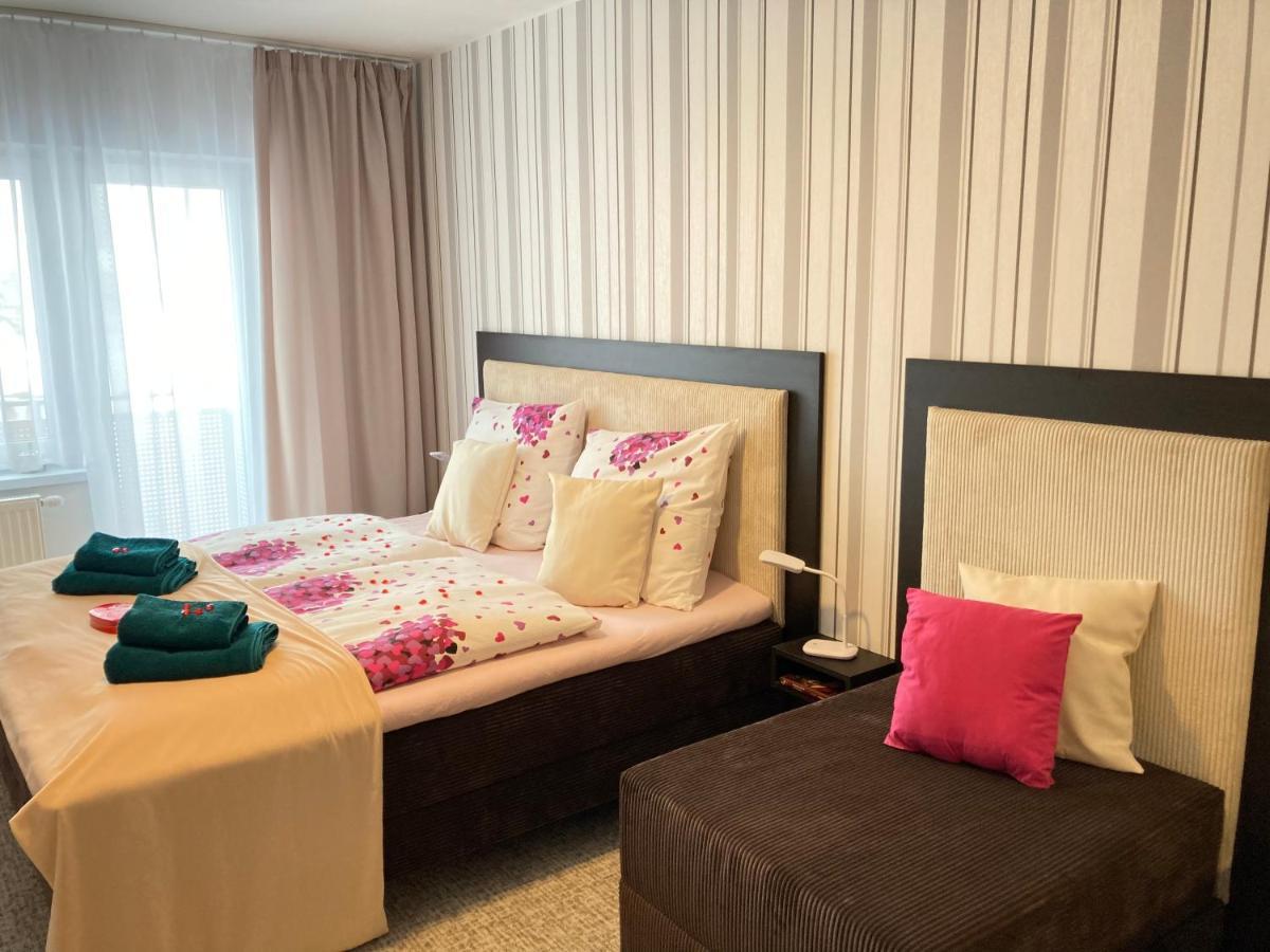 Privat Air - Pavcina Lehota Apartment ลิฟตอฟสกีมิคูลาช ภายนอก รูปภาพ