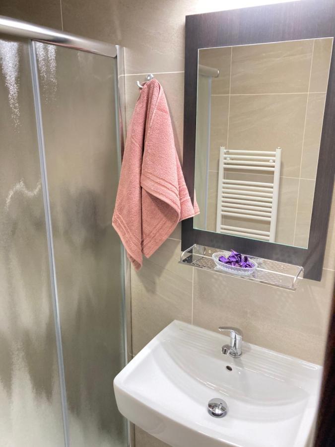 Privat Air - Pavcina Lehota Apartment ลิฟตอฟสกีมิคูลาช ภายนอก รูปภาพ